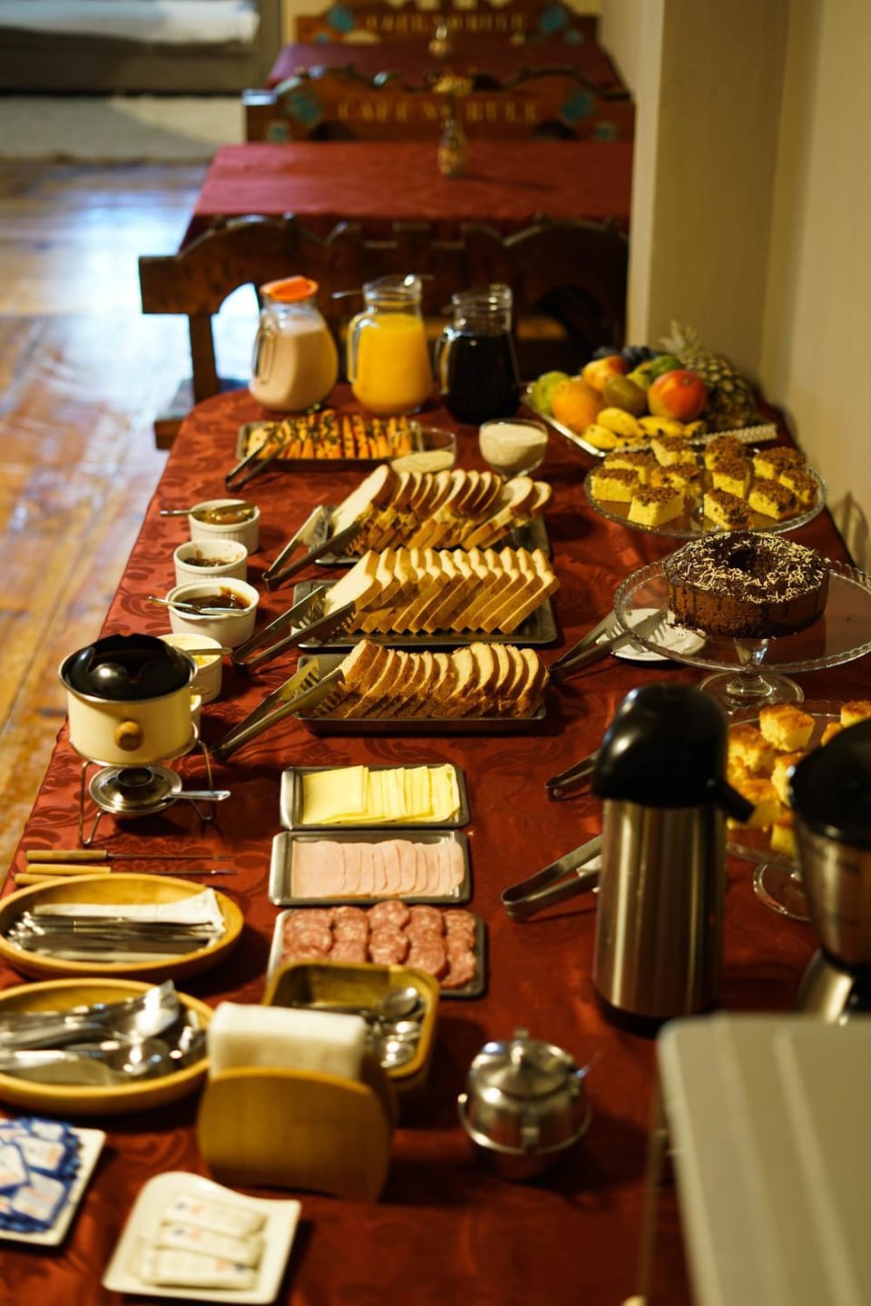 Breakfast, Buffet breakfast
