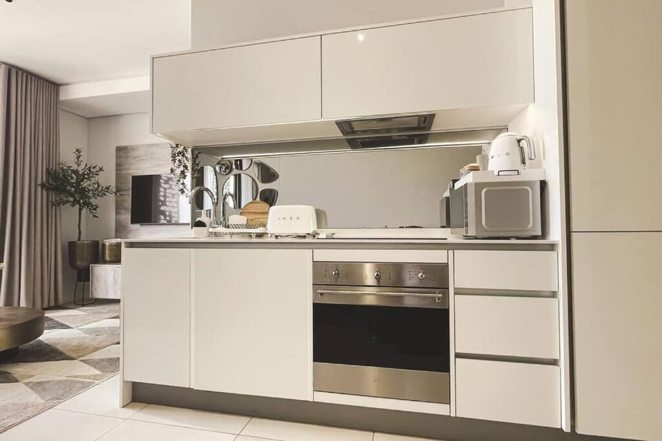 Beautiful Galena at Ellipse Apartment in Sandton