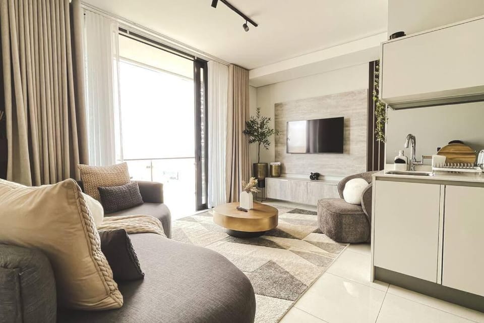 Beautiful Galena at Ellipse Apartment in Sandton