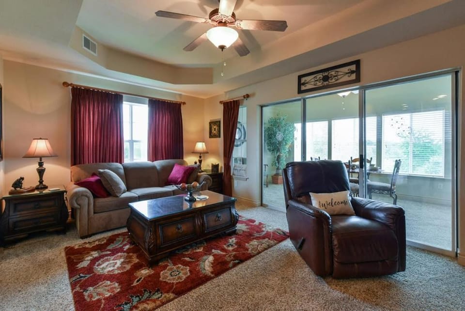 Tuscany Villas - In the heart of Branson House in Branson