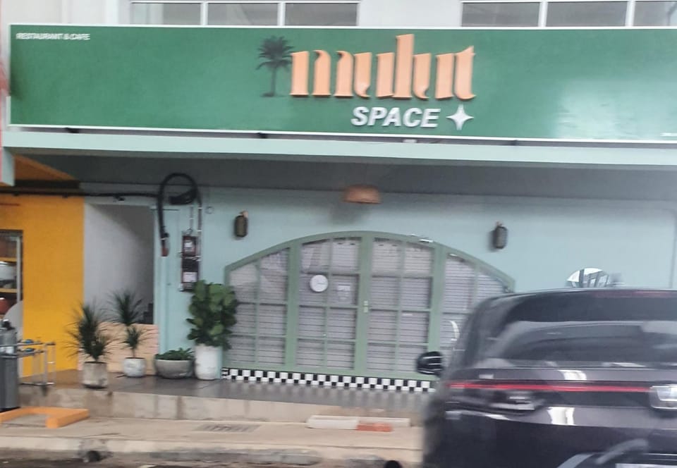 Property building, Restaurant/places to eat, Street view