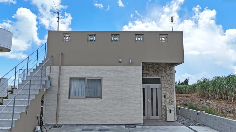 Property building, Day