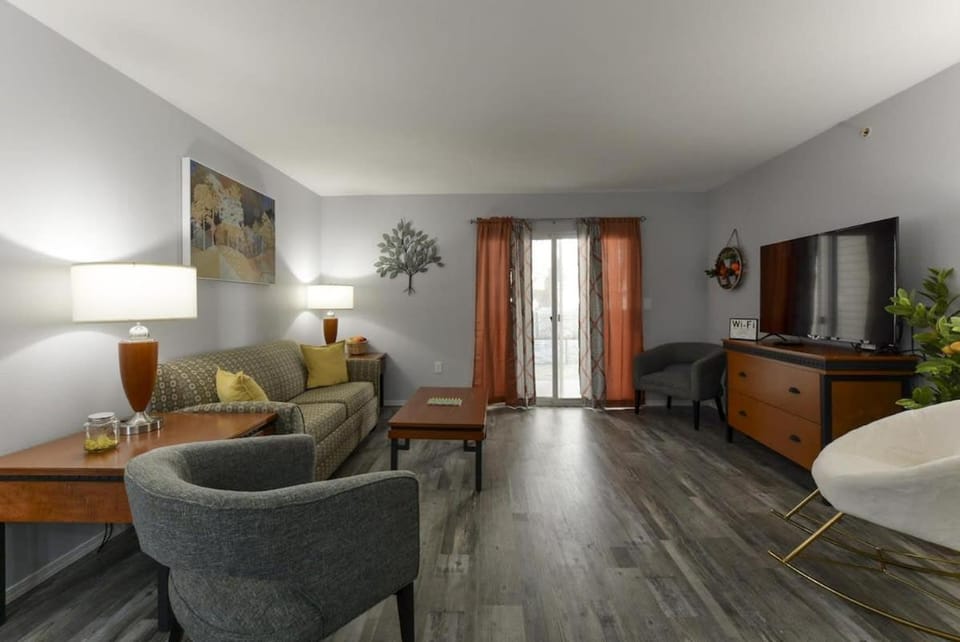 LemonDrop - No Stairs House in Branson