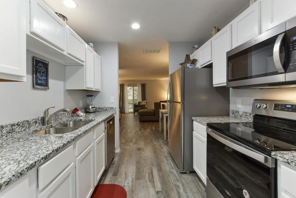 Patriot Place- Walk-in No Stairs House in Branson