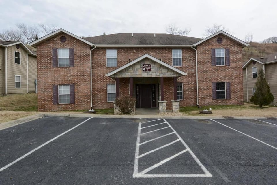 Comfort Cottage - No Stairs House in Branson