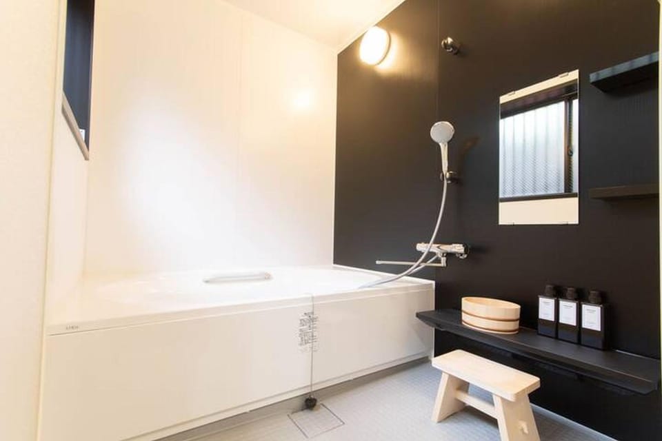 Goemon House 五右衛門ハウス Apartment in Osaka