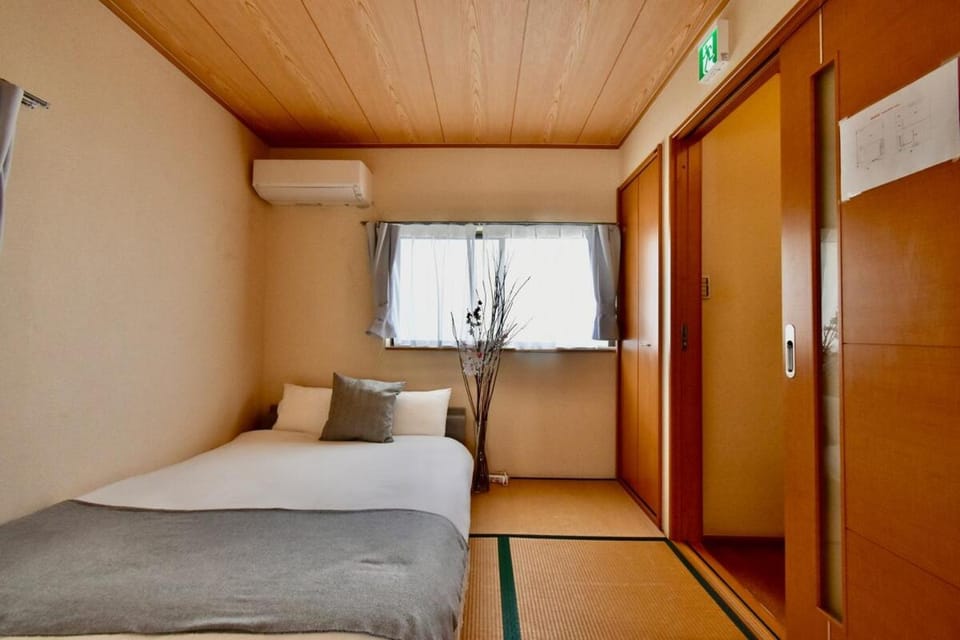 鶴橋宿 Vacation House House in Osaka