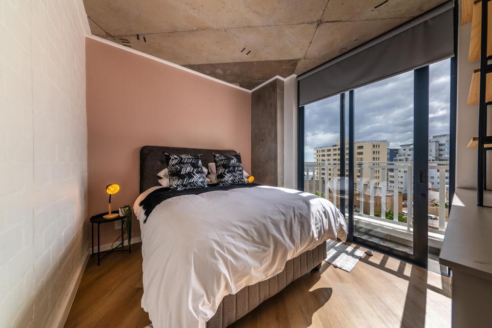 82 on Main, Seaview, Pool, Parking, Blok 415 Apartment in Sea Point