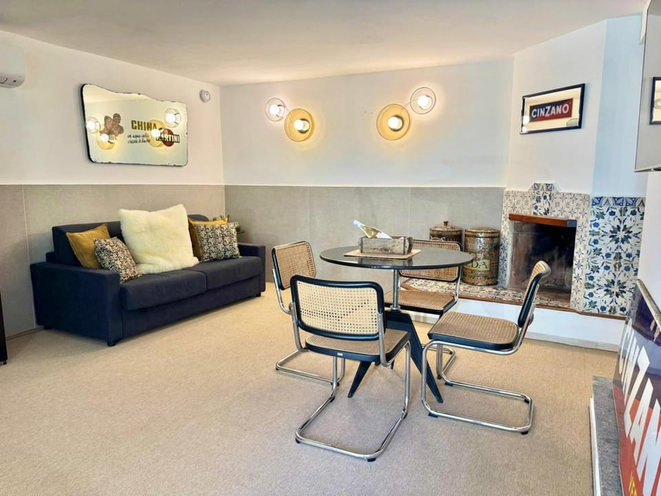 Via Del Moro Charming Trastevere Mimì & Cocò Home Apartment in Rome