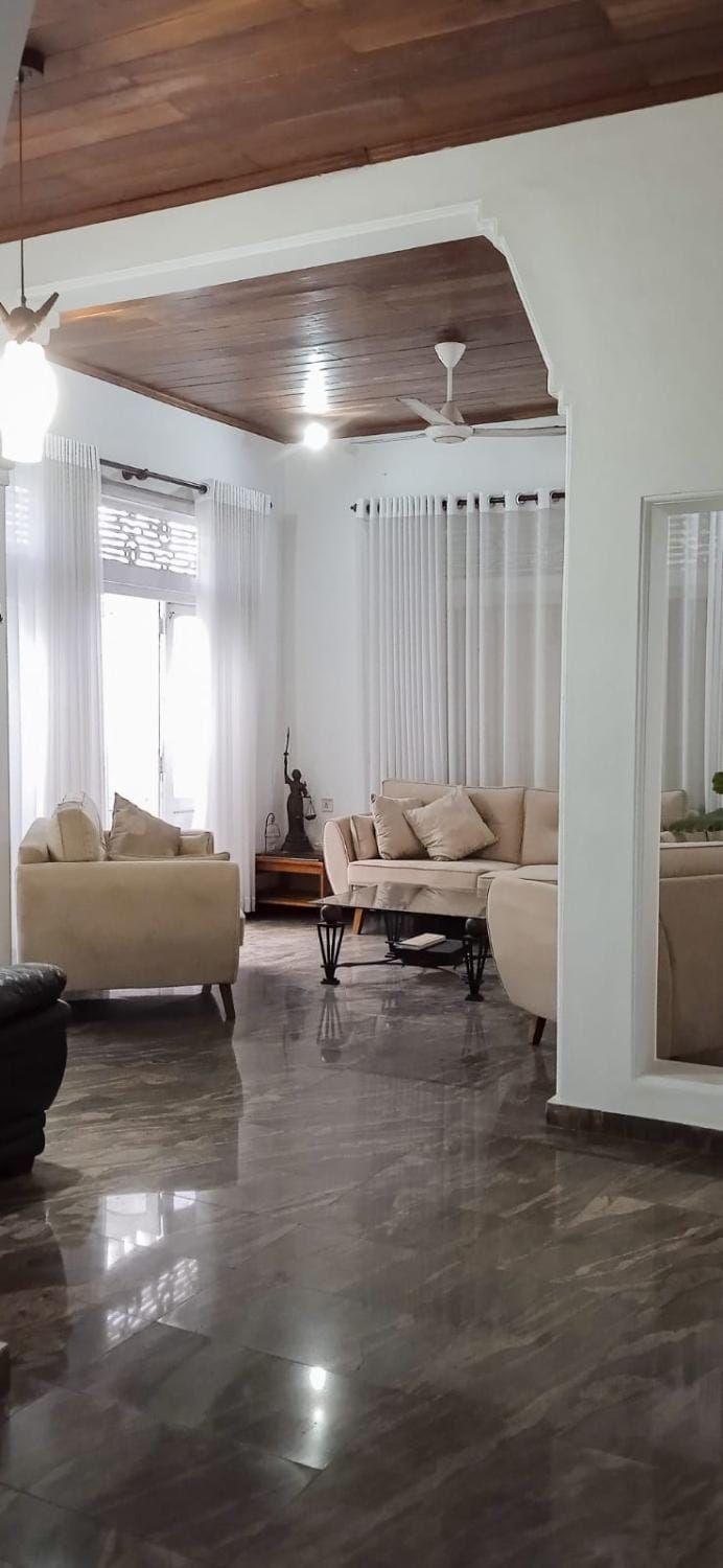 Pebblebrook Apartment in Western Province