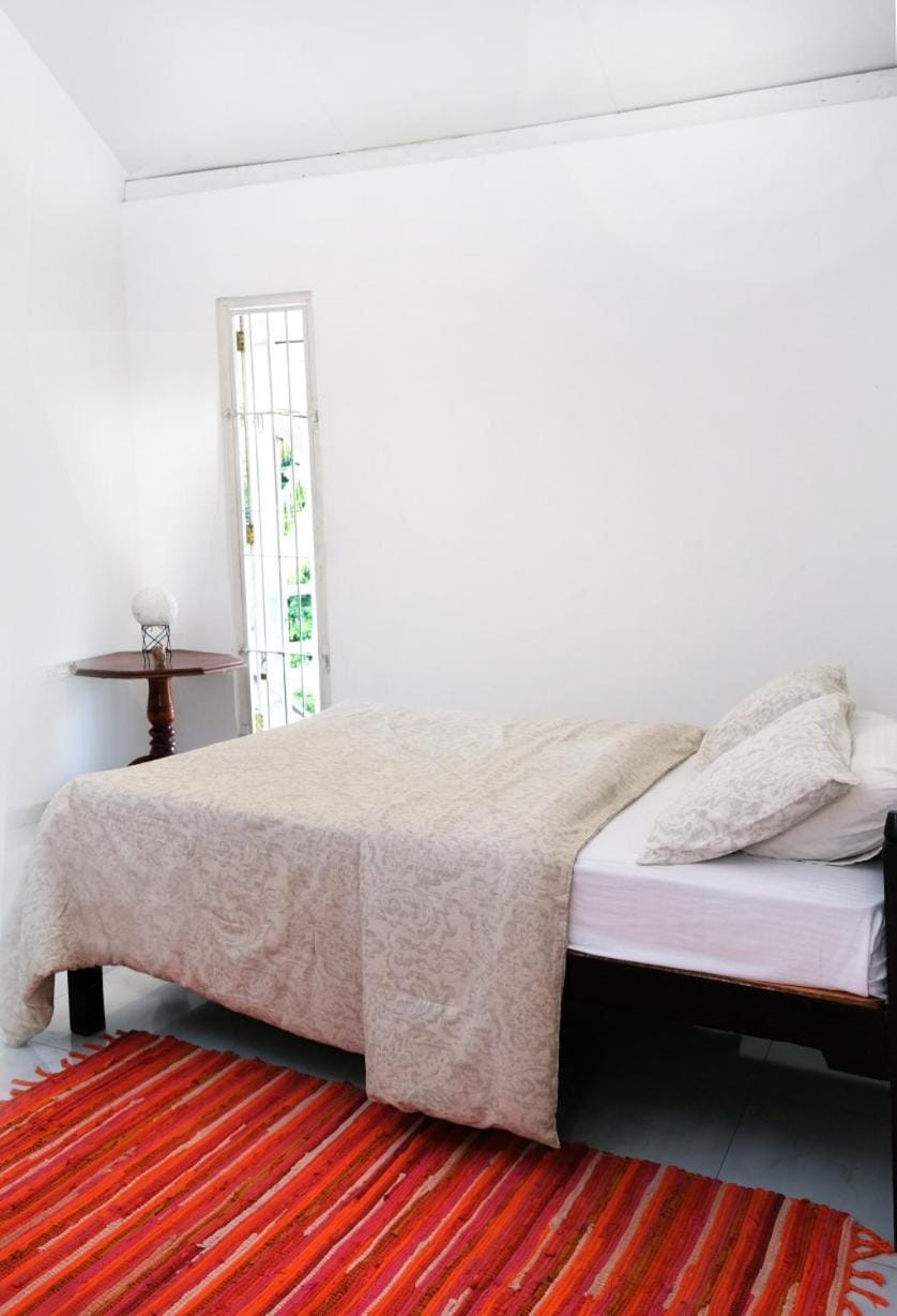 Pebblebrook Apartment in Western Province