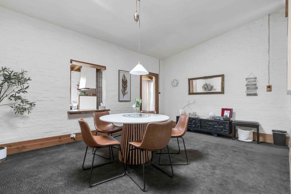 Cozy Bluestone House in Norwood Perfect for Families and Their Pets House in Adelaide
