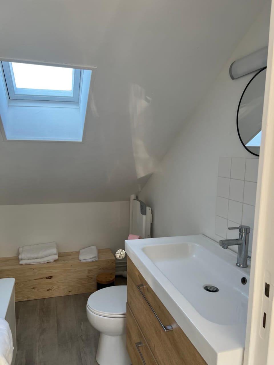 Toilet, Bathroom, Bath, towels