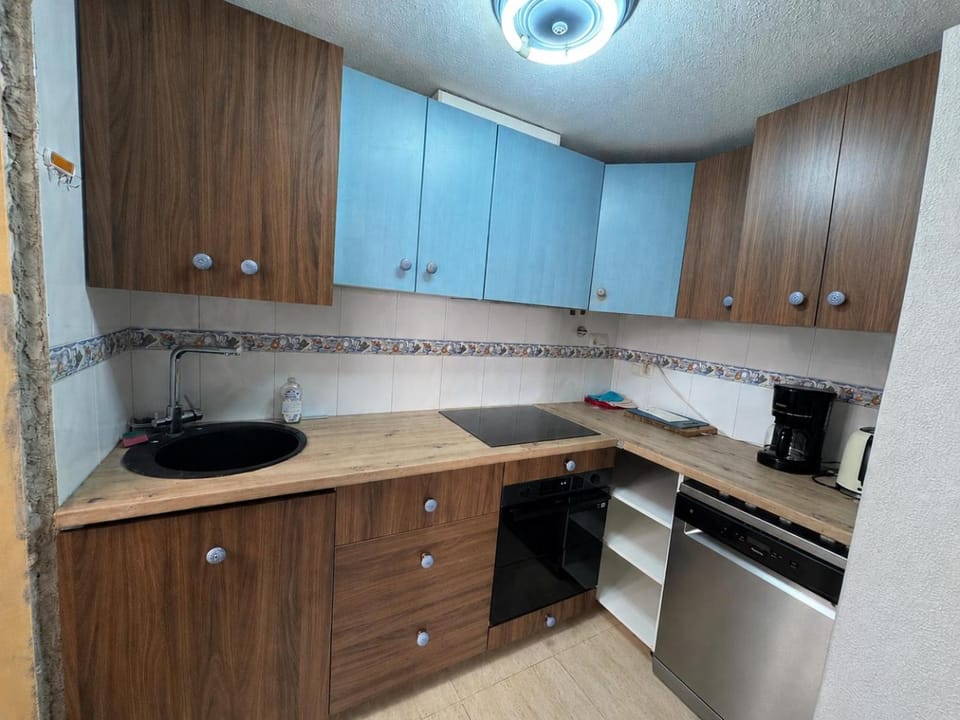 Kitchen or kitchenette, stove