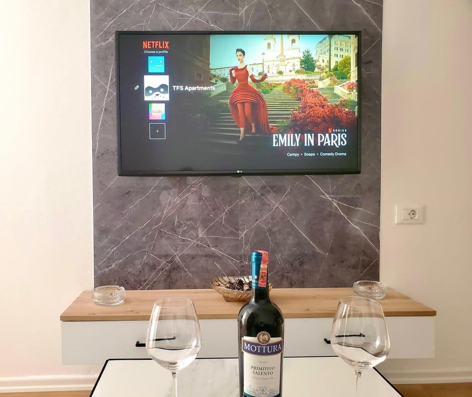 TV and multimedia, Living room