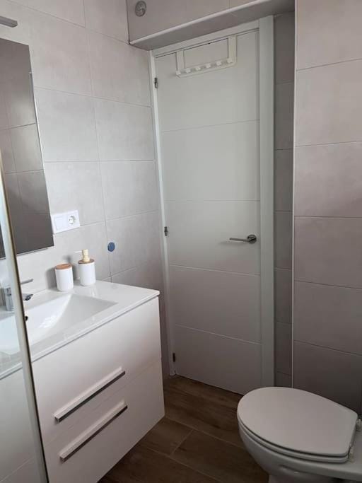 Design seaview flat next to Yumbo Apartment in Maspalomas