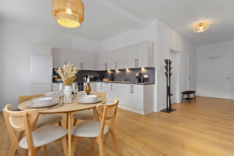 Kitchen or kitchenette, Dining area, stove, kitchen