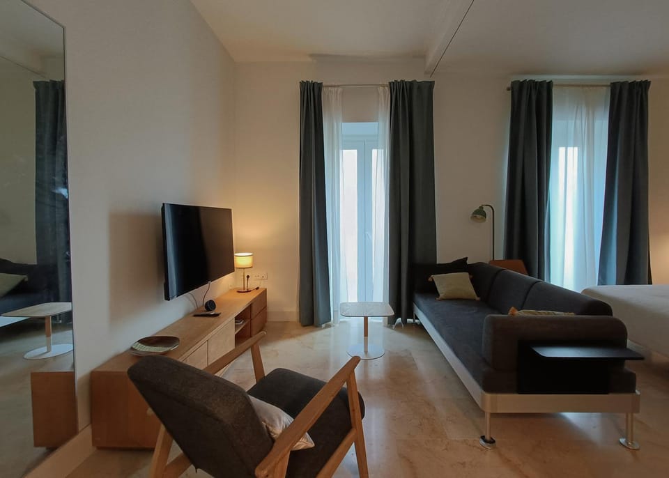 TV and multimedia, Living room