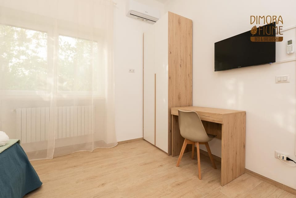 TV and multimedia, Bedroom, internet, wardrobe, wedding, air conditioner