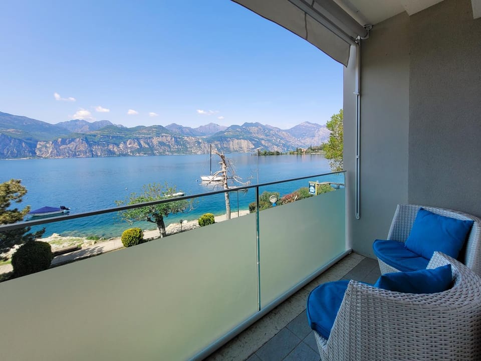 View (from property/room), Balcony/Terrace