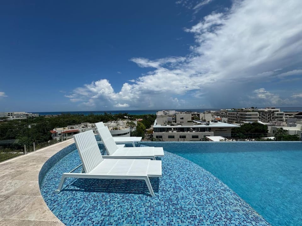 Studio Near 5th, Ocean View Terrace, Pool and Gym Apartment in Playa del Carmen