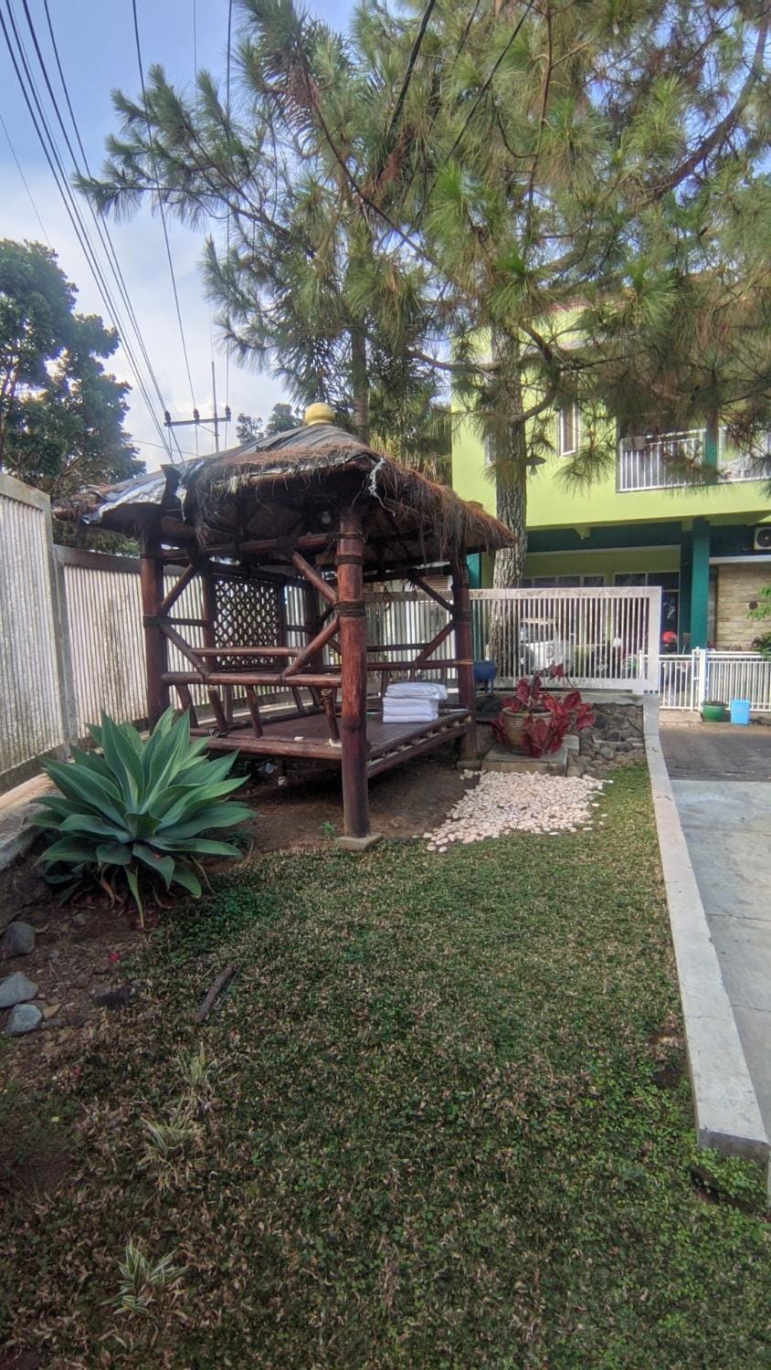 Villa Rania Villa in Batu