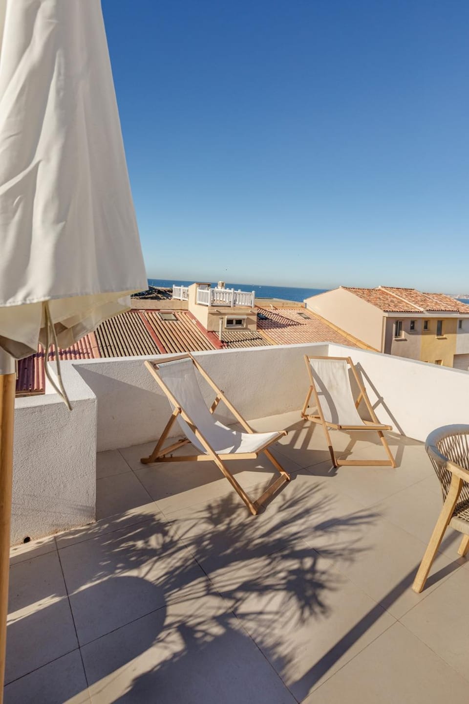 View (from property/room), Balcony/Terrace, Sea view, sunbed
