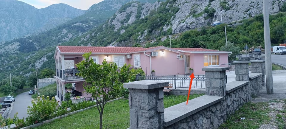 Apartman Luka Apartment in Kotor Municipality