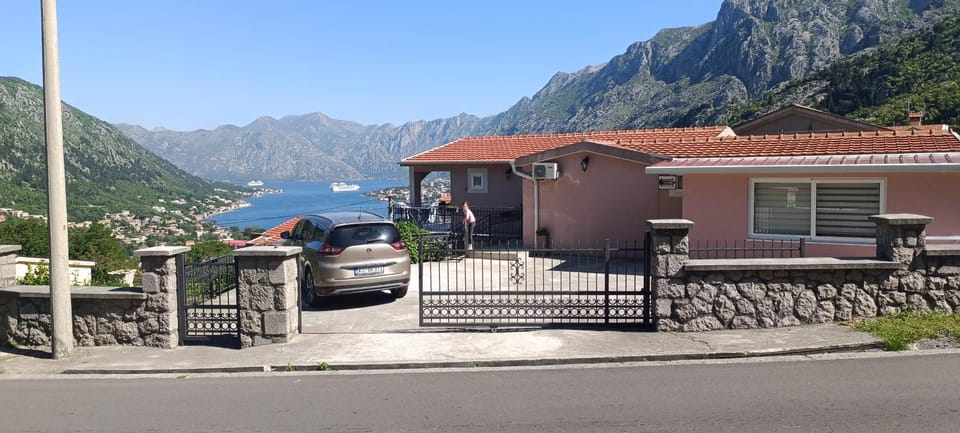 Apartman Luka Apartment in Kotor Municipality