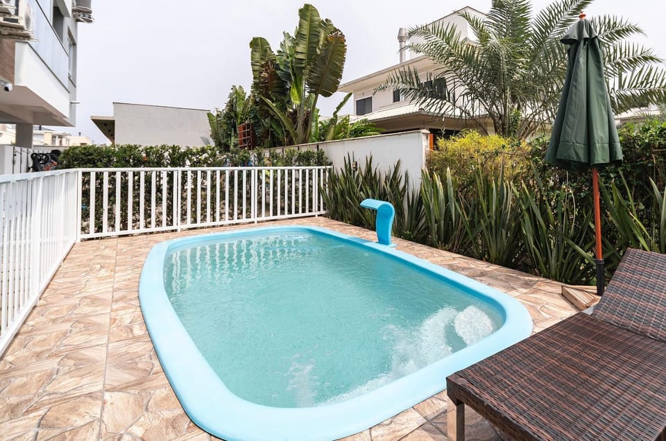 Apto Liz perto da praia by Achei Florianópolis Apartment in Florianopolis