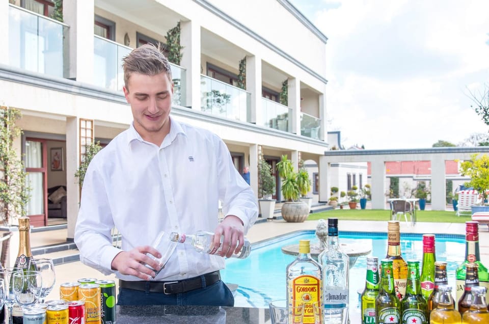 Staff, Food and drinks, Swimming pool, Swimming pool
