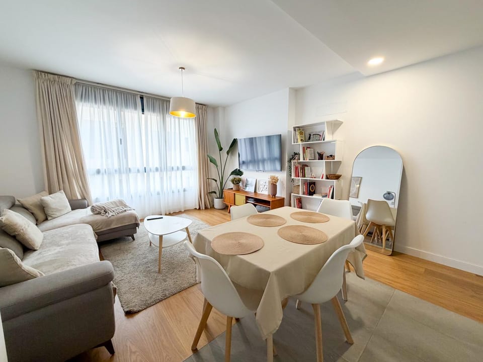 Acogedora vivienda con parking en la Playa de Las Canteras House in Las Palmas de Gran Canaria
