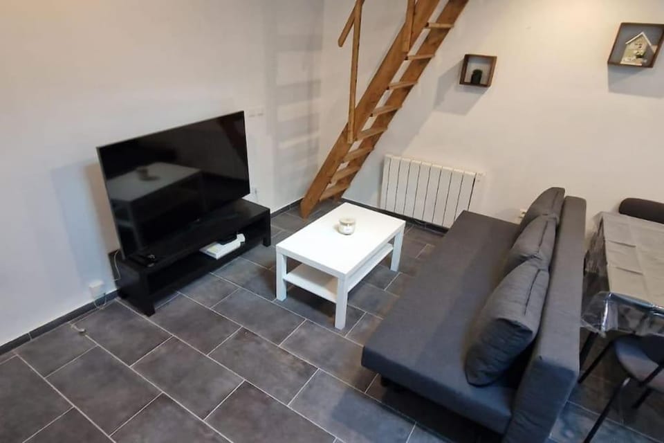 Résidence ROZ 2 House in Massy