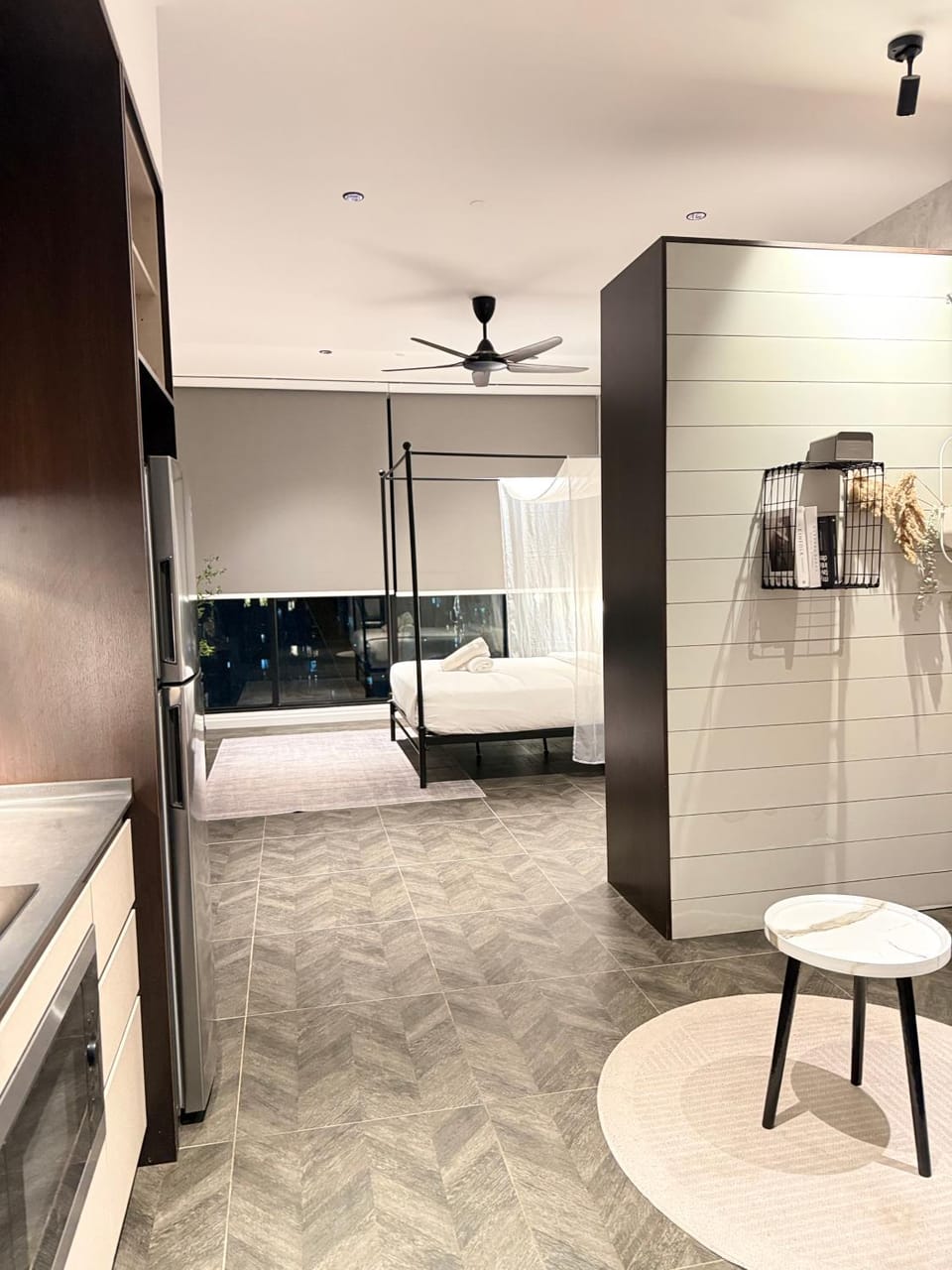Bed, Kitchen or kitchenette, Bedroom