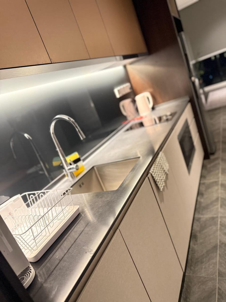 Kitchen or kitchenette, dishwasher, oven, pet friendly, stove