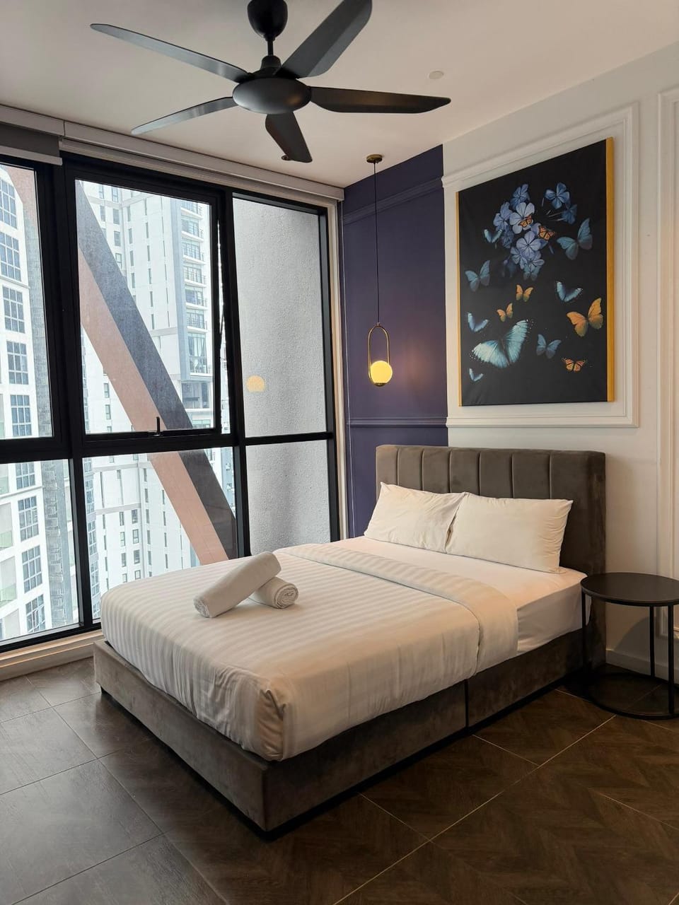 Bed, Bedroom, fireplace