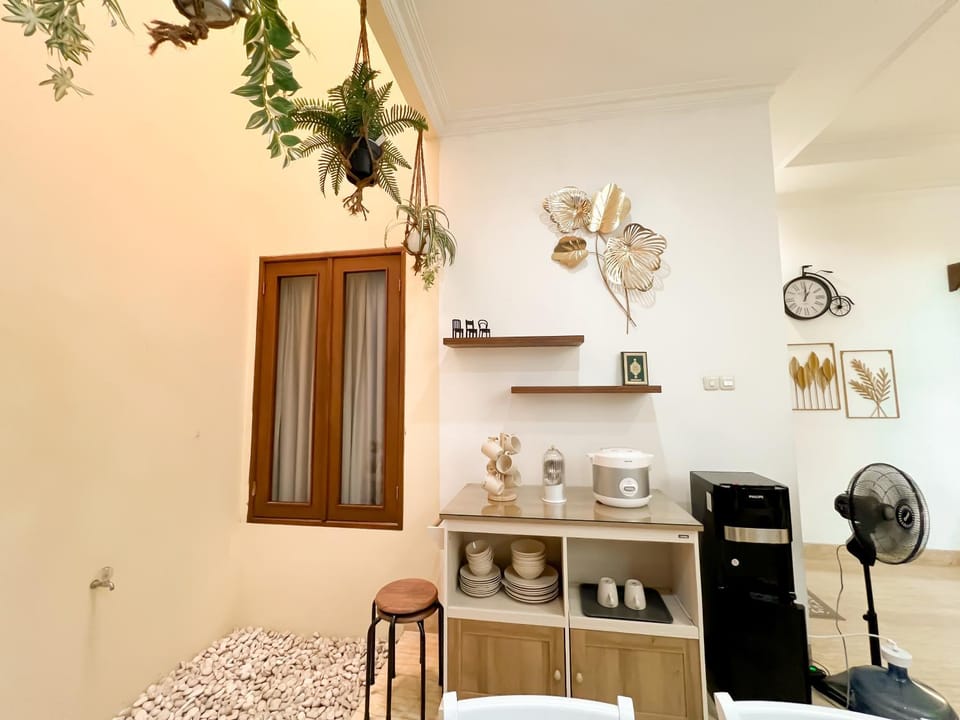 Durti Indah Homestay House in South Jakarta City