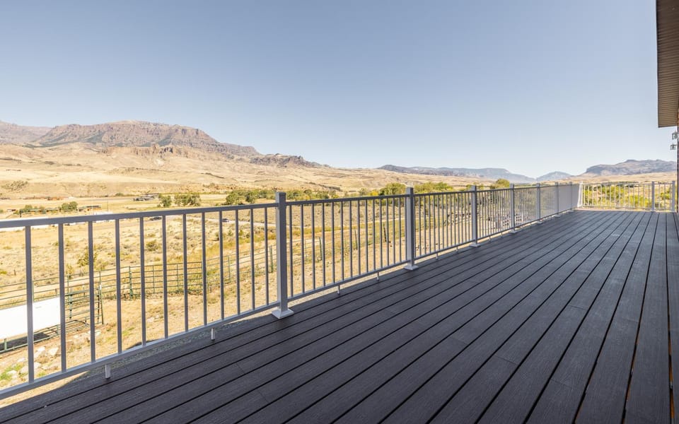 Natural landscape, Balcony/Terrace, Mountain view