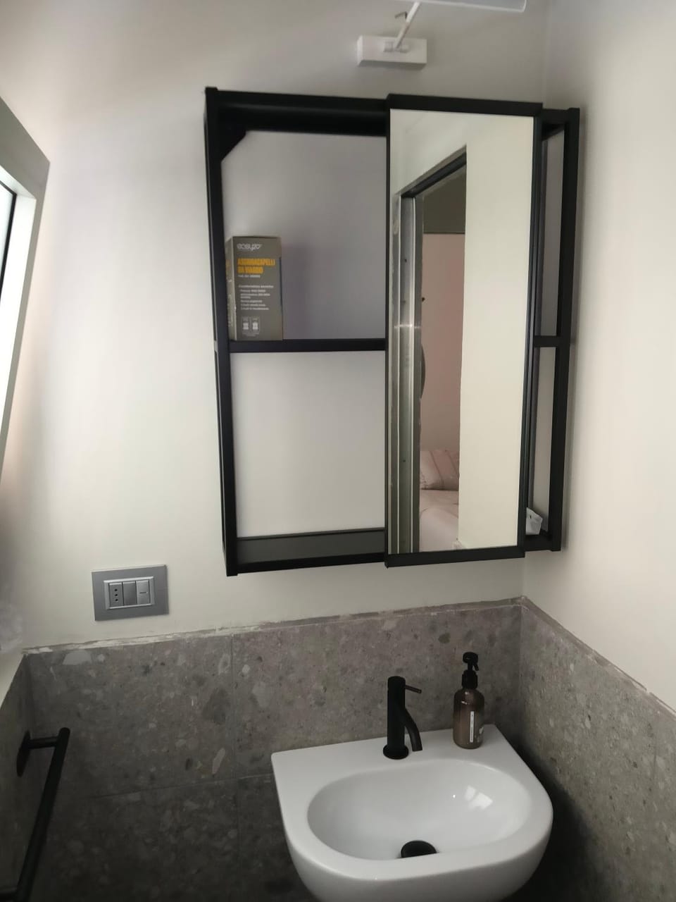 Monocamper Apartment in Monza