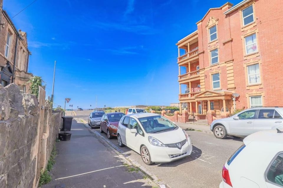 Clifton Sands House in Weston-super-Mare