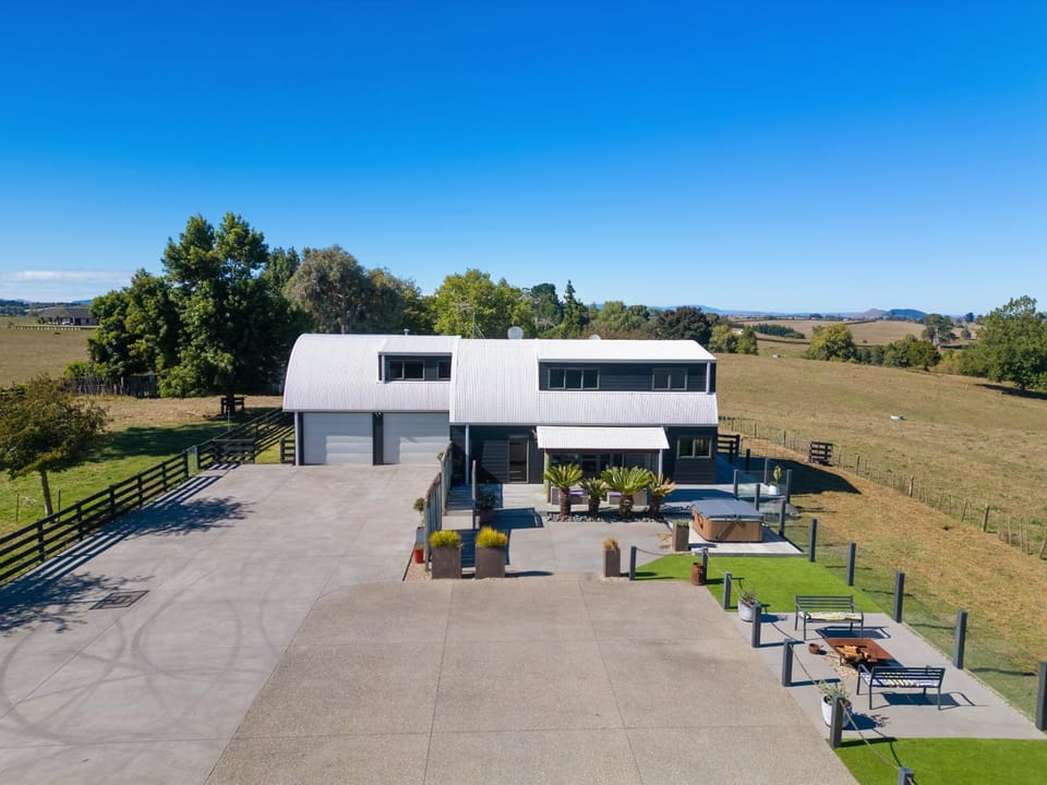 The Barn & Bivvy House in Waikato