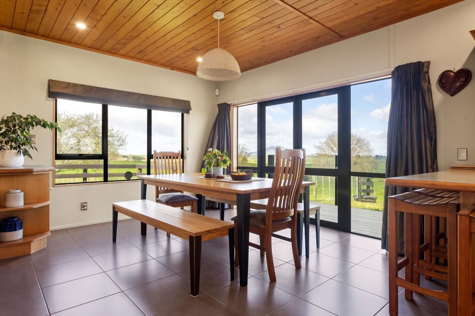 View (from property/room), View (from property/room), Dining area, Mountain view, Mountain view