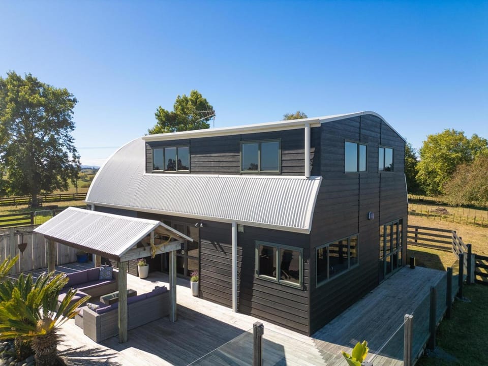 Property building, Natural landscape, View (from property/room), Landmark view