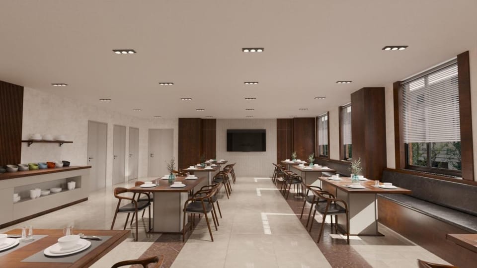 Restaurant/places to eat, TV and multimedia, Living room, Food and drinks, Banquet/Function facilities, Seating area, Food
