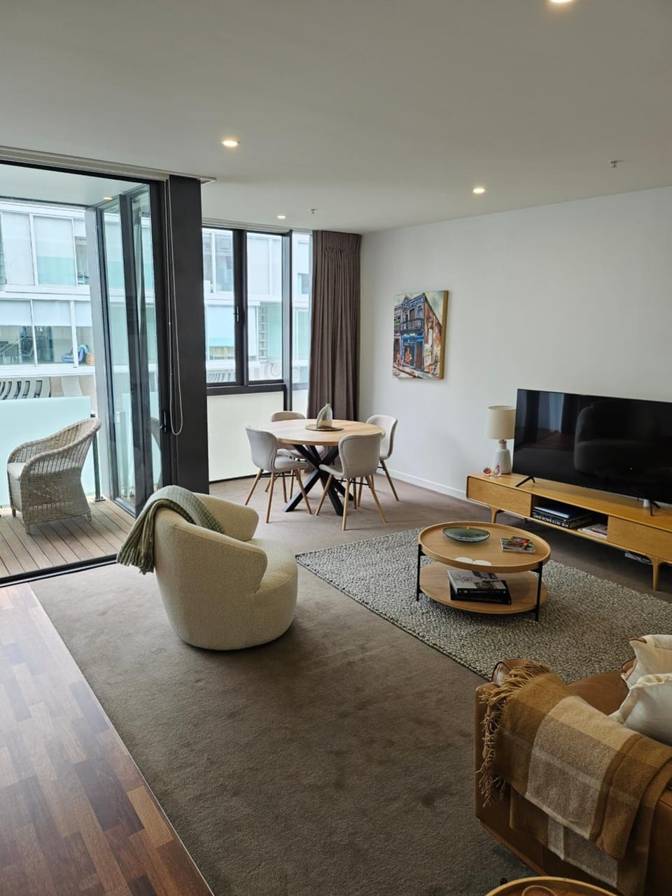 Communal lounge/ TV room, Living room, Dining area