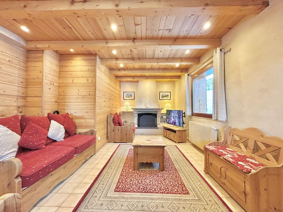 Chalet indépendant avec spa, sauna et cheminée à Notre-Dame-de-Bellecombe - 10 pers - FR-1-595-102 Chalet in Notre-Dame-de-Bellecombe