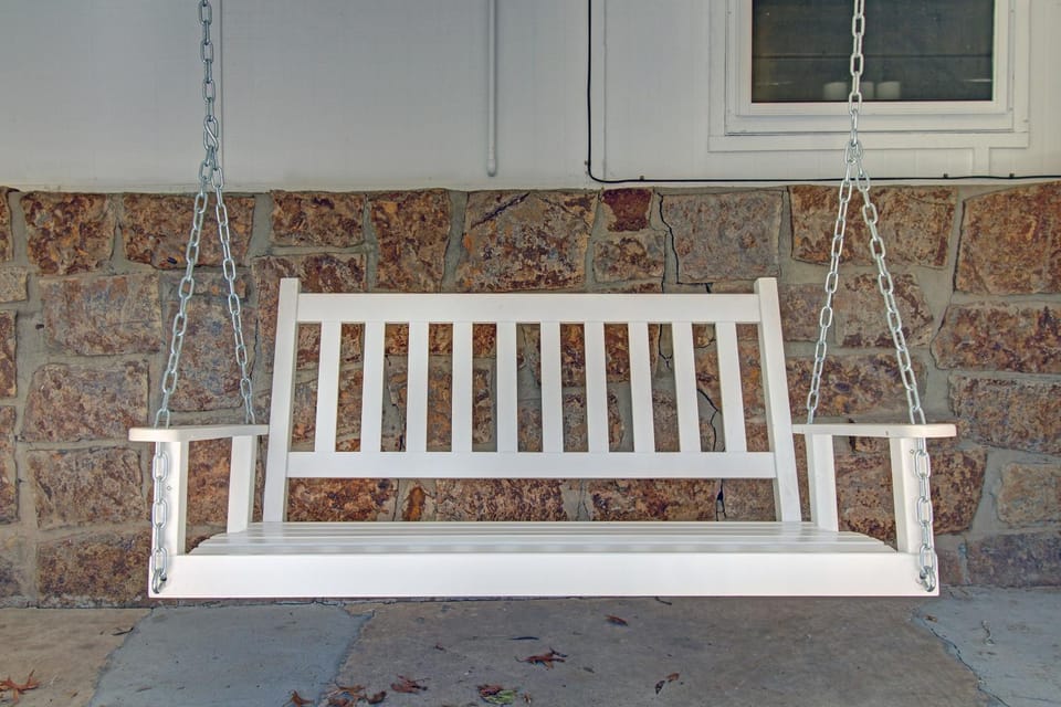 Patio, Day, safe