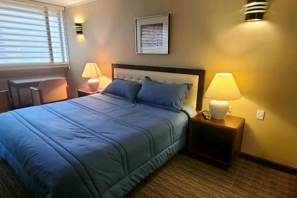 Suite familiar en la Carolina con parqueadero Apartment in Quito