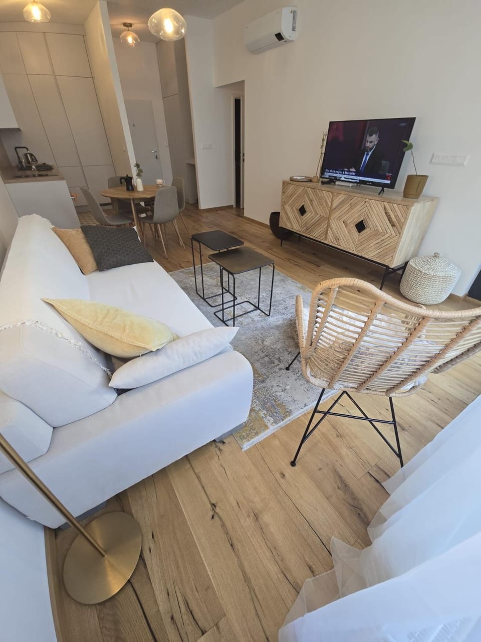 Apartment in the City Centre - FREE GARAGE PARKING Apartment in Bratislava
