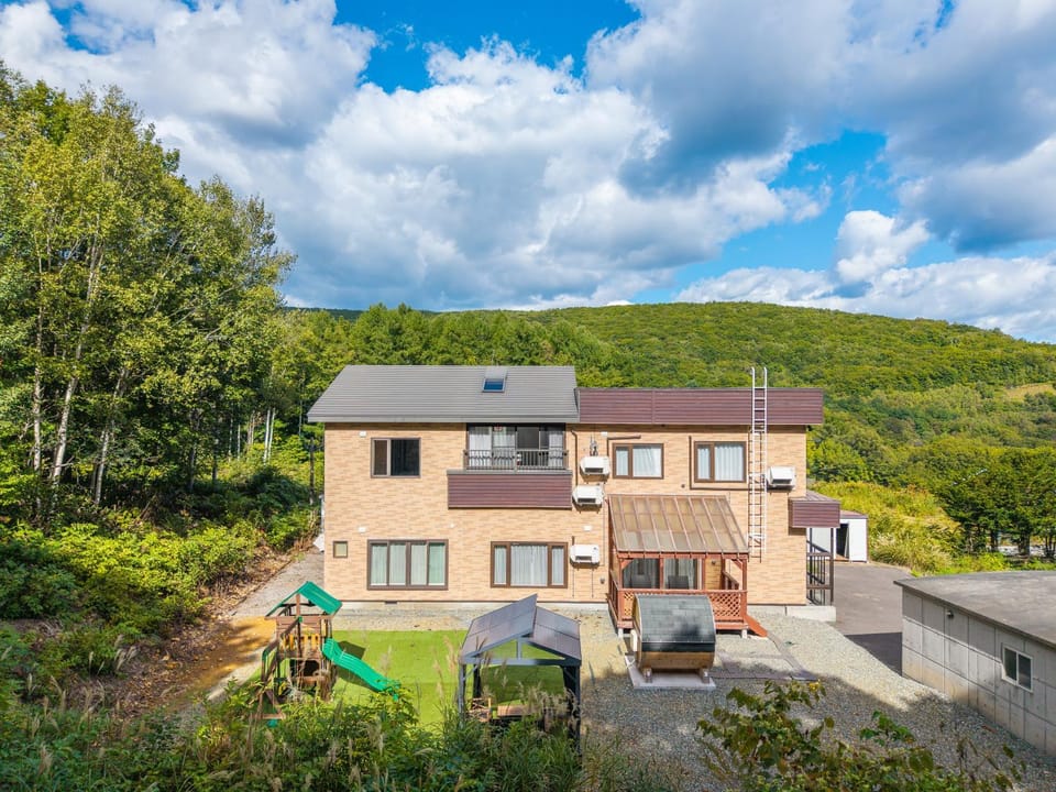 The Elysian Retreat Villa in Sapporo